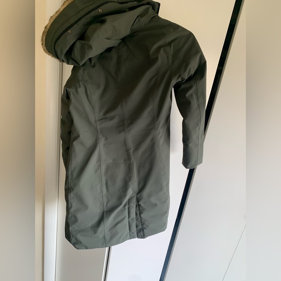 Eddie Bauer Superior Down Stadium Parka - Green, Small - Picture 3 of 5